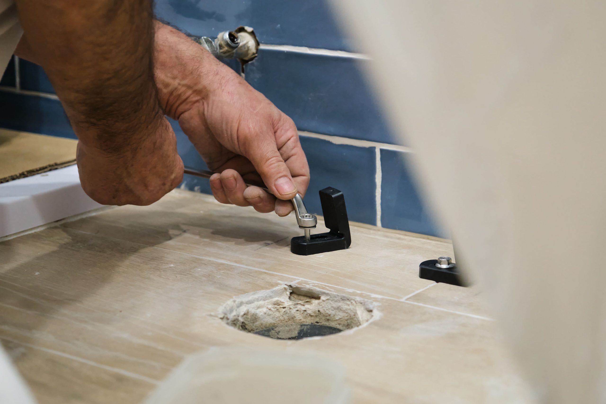 instalación y reparación de wc
